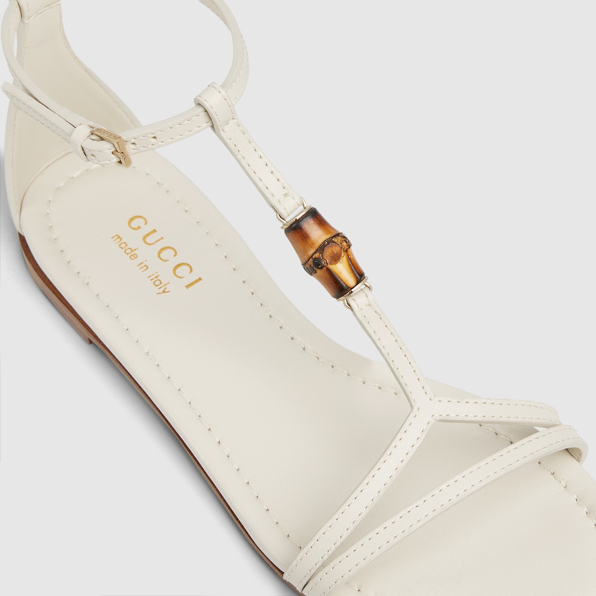 Gucci Women’s sandal with bamboo detail - Image 4